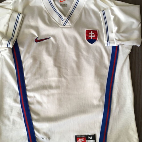 Slovakia Away Nike Retro Football Shirt 1998-2000 Used Size M