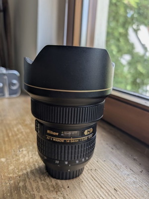 Nikon 14-24 2.8F φακός σαν καινούργιος με θήκη