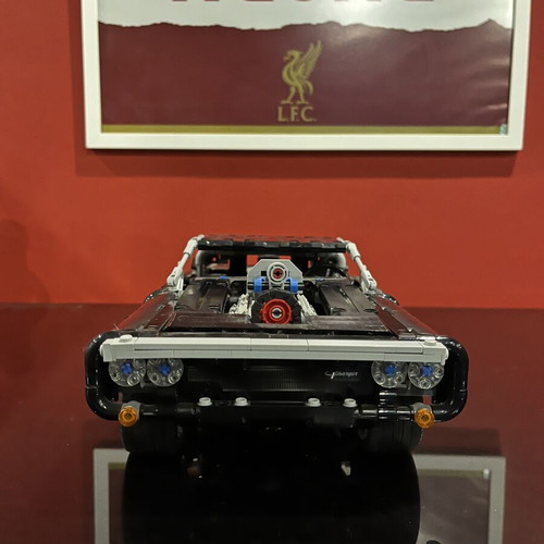 Lego Technic 42111 Dom’s Dodge Charger like new