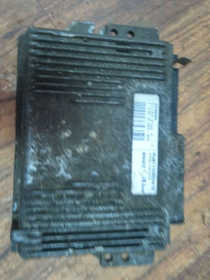 Engine ECU computer for Renault Laguna I used, H0M 7700863478