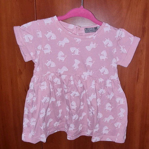 Pack of 8 baby dresses like new for 6-9 months girl