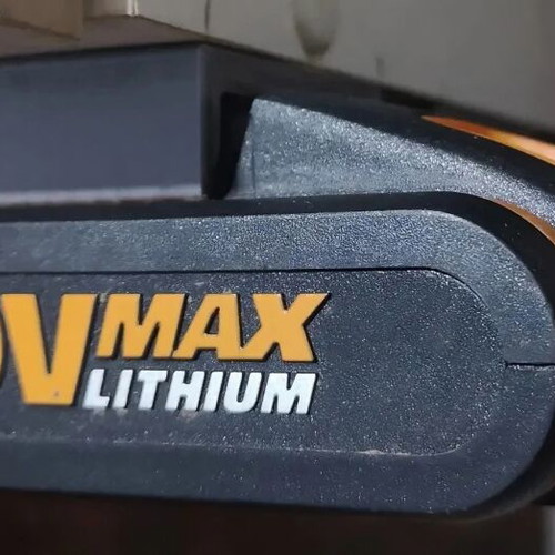Worx 20V wall-mounted battery holder made to order