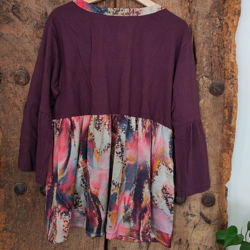 Boho tunic with bell sleeves and tie dye pattern, new, cotton and silk, one size