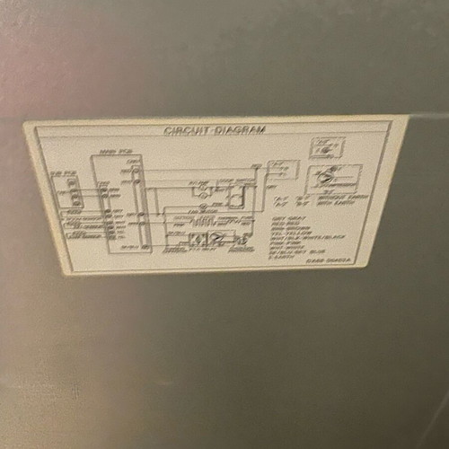 Kelvinator refrigerator model KNT13RTEW like new, white, air flow purifier