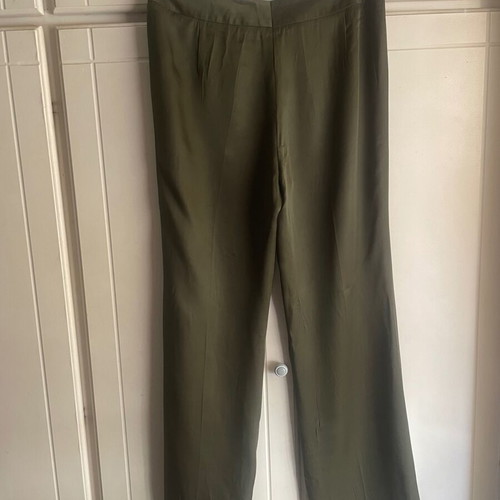 Escada silk pants dark green size 44 like new