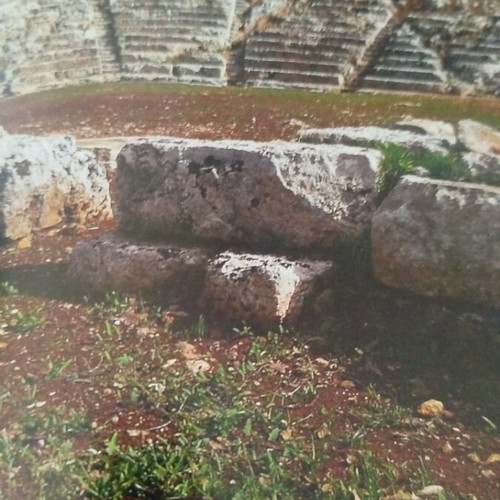 Set of 4 books Ancient Theaters, Shipwrecks and Sea Bottom, Castle Towns, Caves like new
