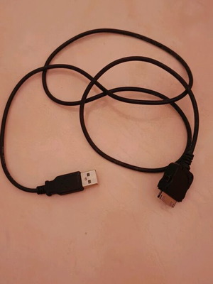 Καλώδιο USB σε 30-pin σαν καινούργιο για iPhone 3G/3GS/4/4S, iPod, παλιότερα iPad