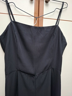One-piece jumpsuit black like new, size L