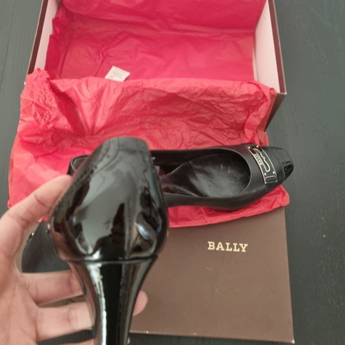 Bally pumps used, black, size 40