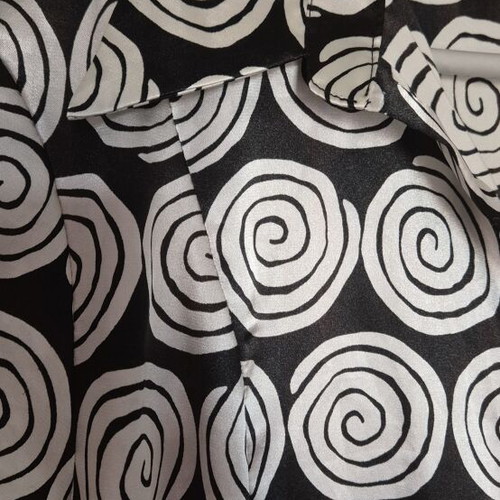 Y2K Spiral Print Blouse Used, Retro Abstract Shirt, Size M