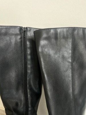 Μπότες Pull & Bear μεταχειρισμένες, μαύρες, μέγεθος 38