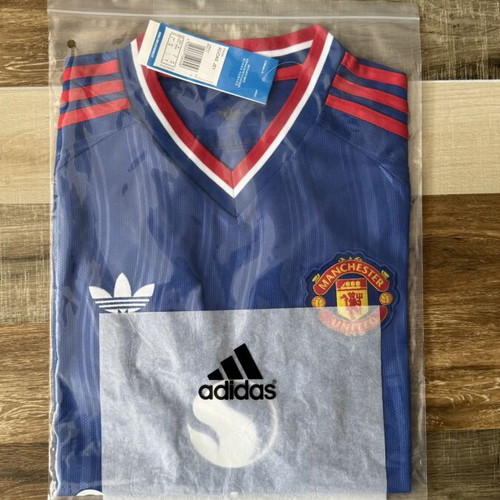 Manchester United jersey, authentic