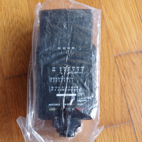 Vivitar 728 Zoom Camera Flash for Canon like new