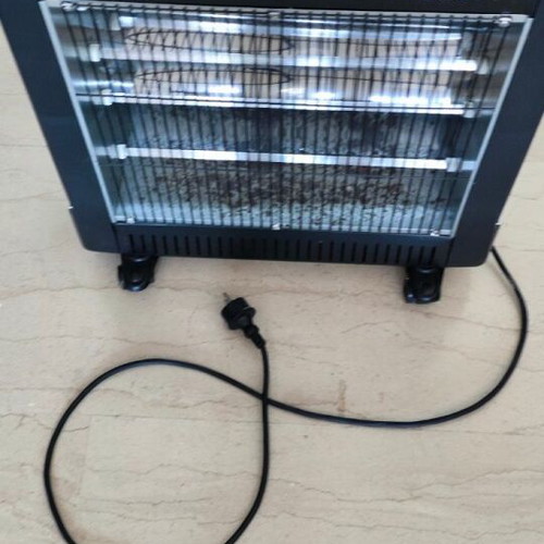 Quartz heater 2400W used in excellent condition and working