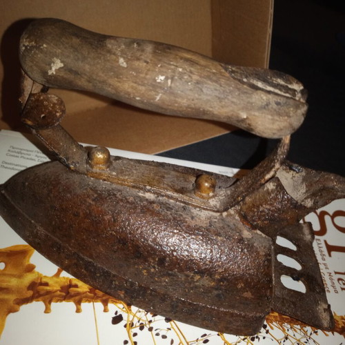 Iron 80 years old used, rusty for decor