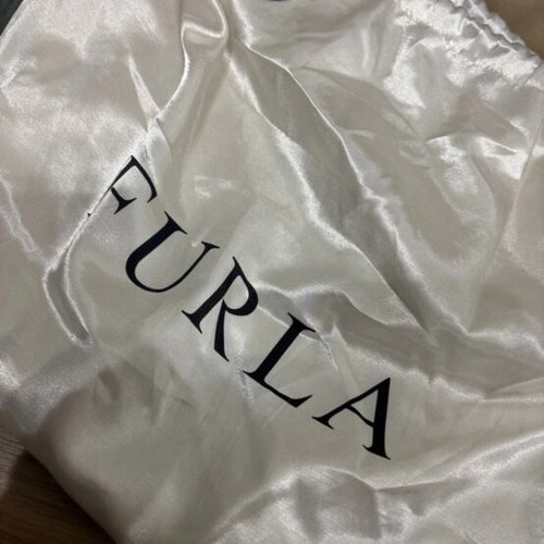 Furla handbag used, gold, Italian leather, needs repainting