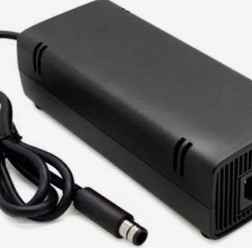 Xbox 360E console for parts without HDD
