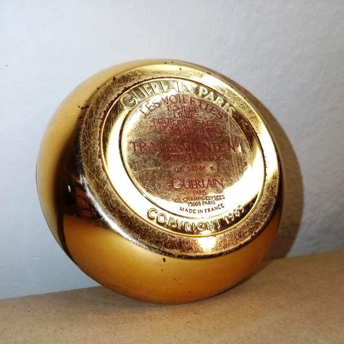 Vintage Les Voilettes powder box by Guerlain used