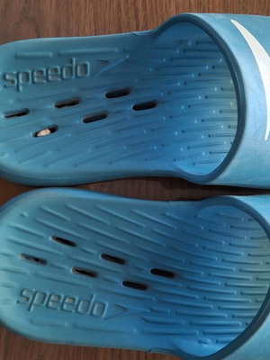 Speedo παντόφλες πισίνας μεταχειρισμένες, νούμερο 36, μπλε