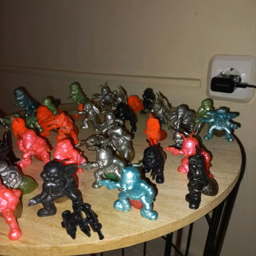 Underground figures used