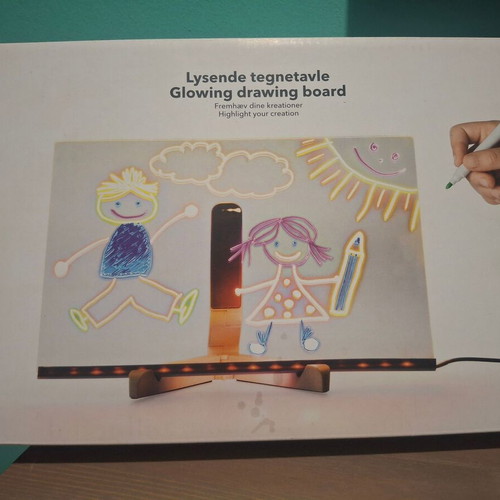 Glowing drawing board Flying Tiger new in box