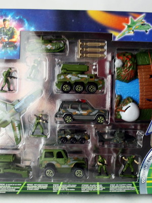 Majorette Squad Forces Military Battle Die Cast toy set new