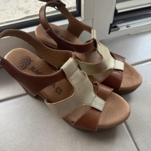 Ragazza platform sandals like new, brown and gold, size 37