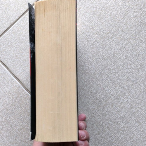 The Thirst Jo Nesbo like new, Greek edition