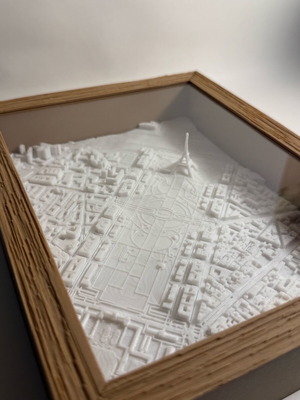 Paris Frame new with 3D printed Eiffel Tower design