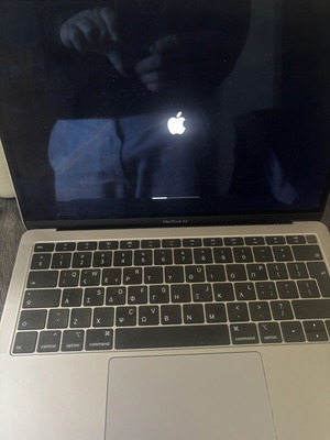 MacBook Air 2018 σαν καινούργιο laptop με Intel Core i5, 8GB RAM, 128GB SSD
