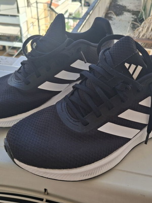 Adidas Cloud Foam men's sports shoes, size 43 1/3, black