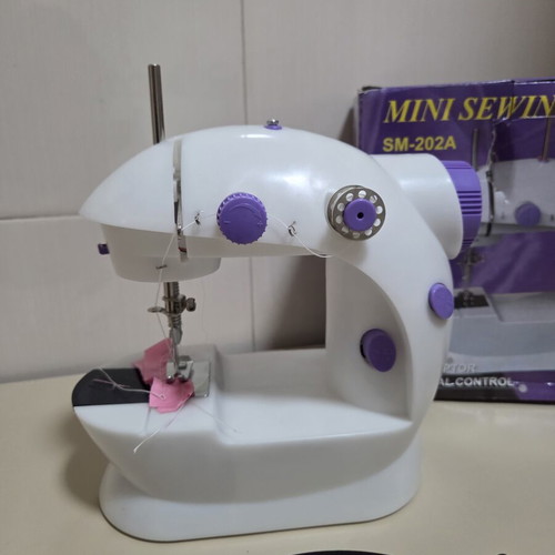 Mini electric sewing machine SM-202A with foot pedal and power adapter