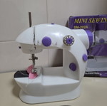 Mini electric sewing machine SM-202A with foot pedal and power adapter