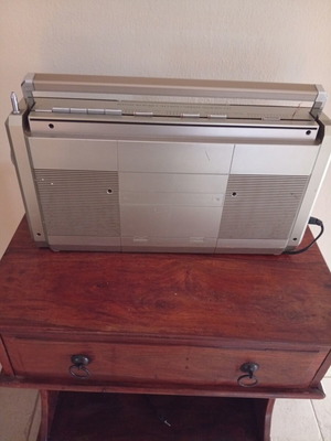 Radio Cassette Player like new, radio works, cassette does not