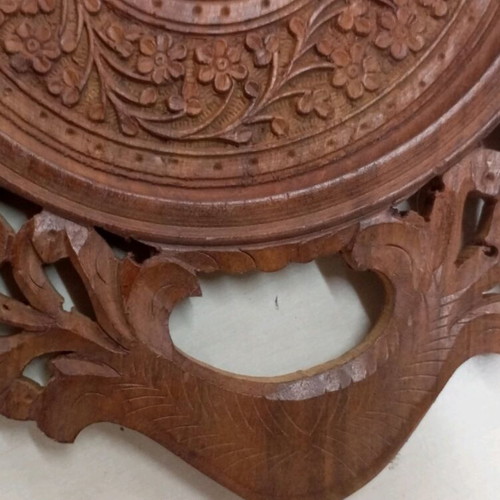 Vintage carved wooden tray like new with floral details