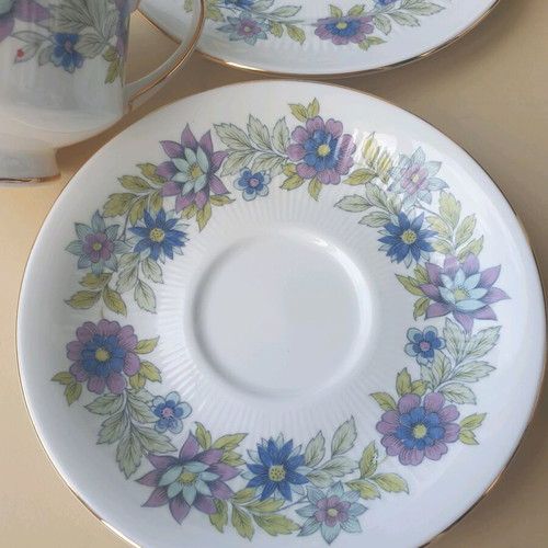 Paragon vintage triple set Cherwell porcelain like new