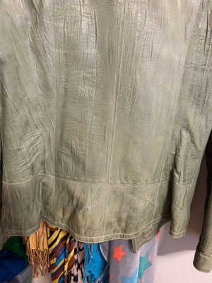 Brand new Leather Jacket in Unique Olive Color! no medium