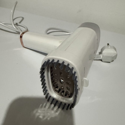Steam iron