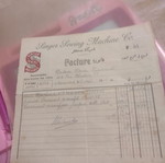 Singer 1922 sewing machine used, functional with papers