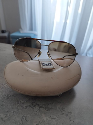 D&G 6020 Vintage Sunglasses Y2K Style, Like New
