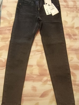 Zara pants new, elastic, black for 10 years 140 cm