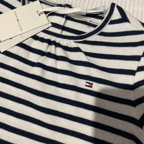 Tommy Hilfiger girl’s t-shirt new, size 92