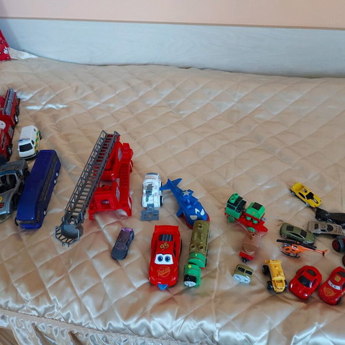 Toy cars used, set of 23, mostly metal
