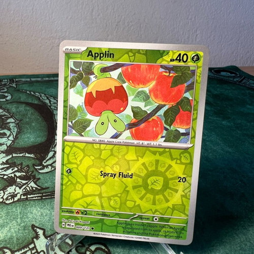 Applin Reverse Holo Pokemon Card used
