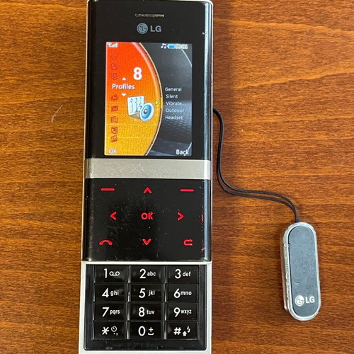 LG KE800 Chocolate used phone