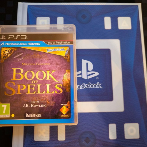 Wonderbook Book of Spells PS3 game like new, complete set