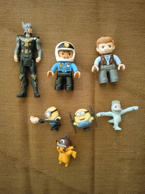 Minion, Pikachu and other figures pack of 7 like new
