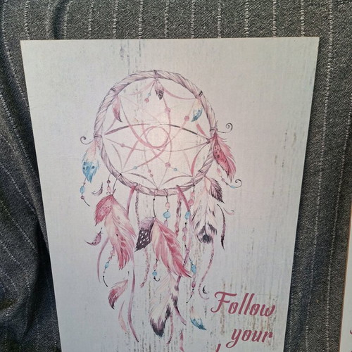 Wooden dreamcatcher decorations like new, set of 2