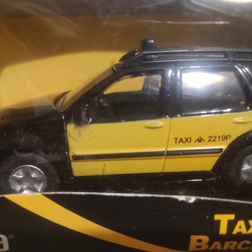 Metal miniature Taxi de Barcelona new