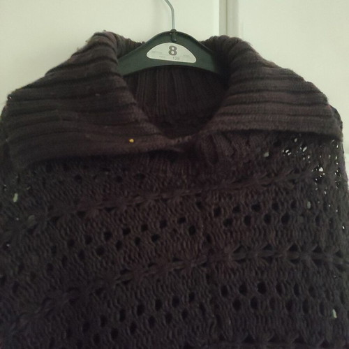 Knitted women's brown cape Sugah by Skondras S/M used